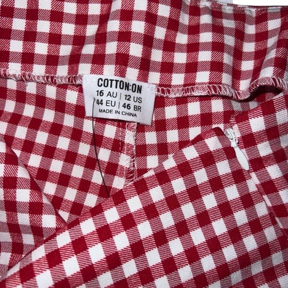 Cotton On Red Gingham Capri Pants 90s Fitted Size 12 NWT - Picture 6 of 15